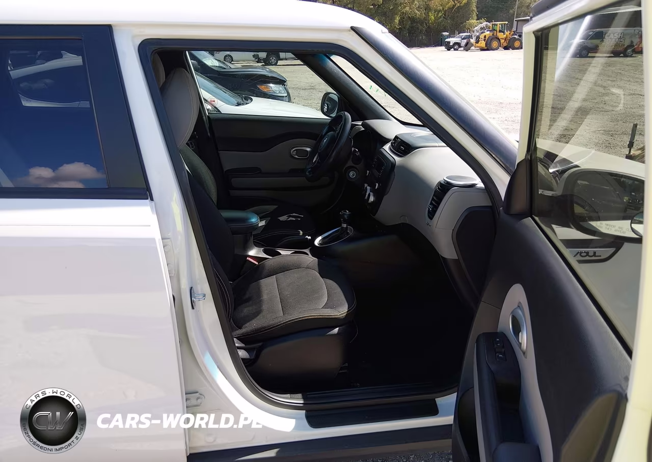 2014 Kia Soul + VIN:KNDJP3A58E7038988 - 5