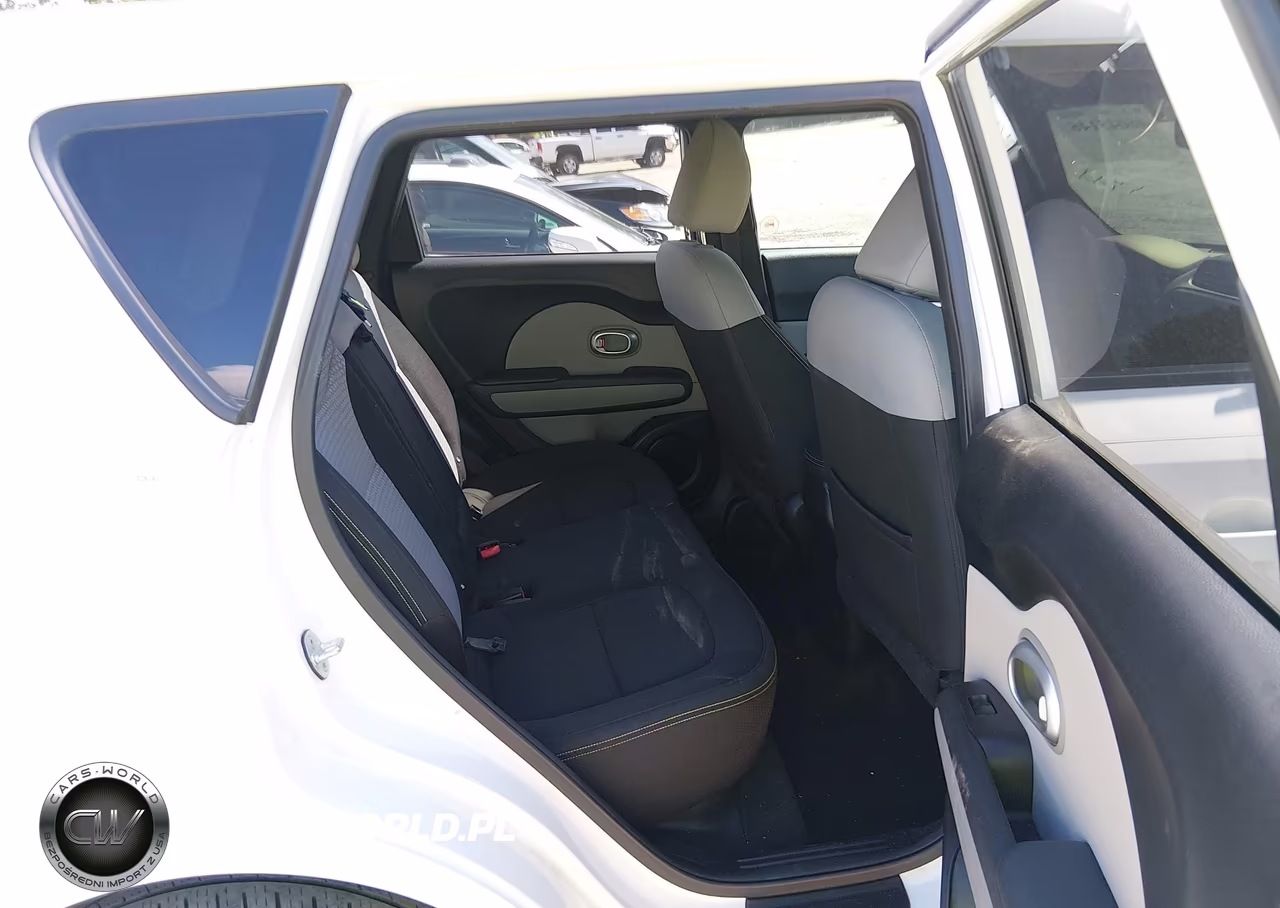2014 Kia Soul + VIN:KNDJP3A58E7038988 - 8