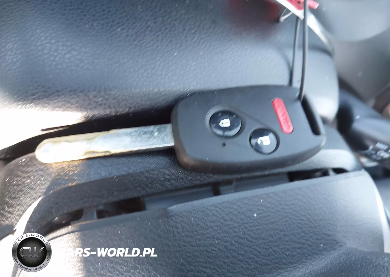 2012 Honda Fit VIN:JHMGE8H33CC035291 - 11