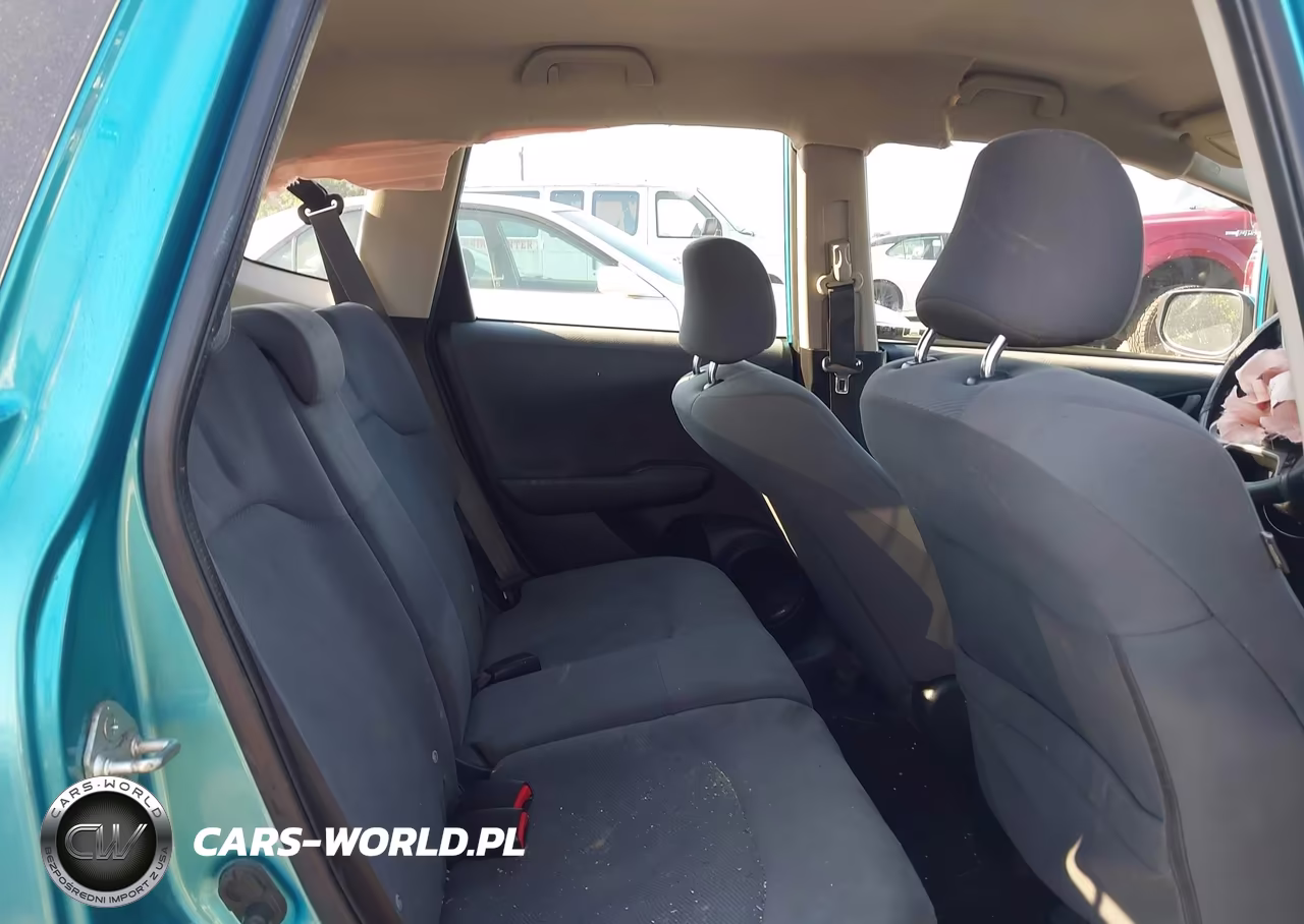 2012 Honda Fit VIN:JHMGE8H33CC035291 - 8