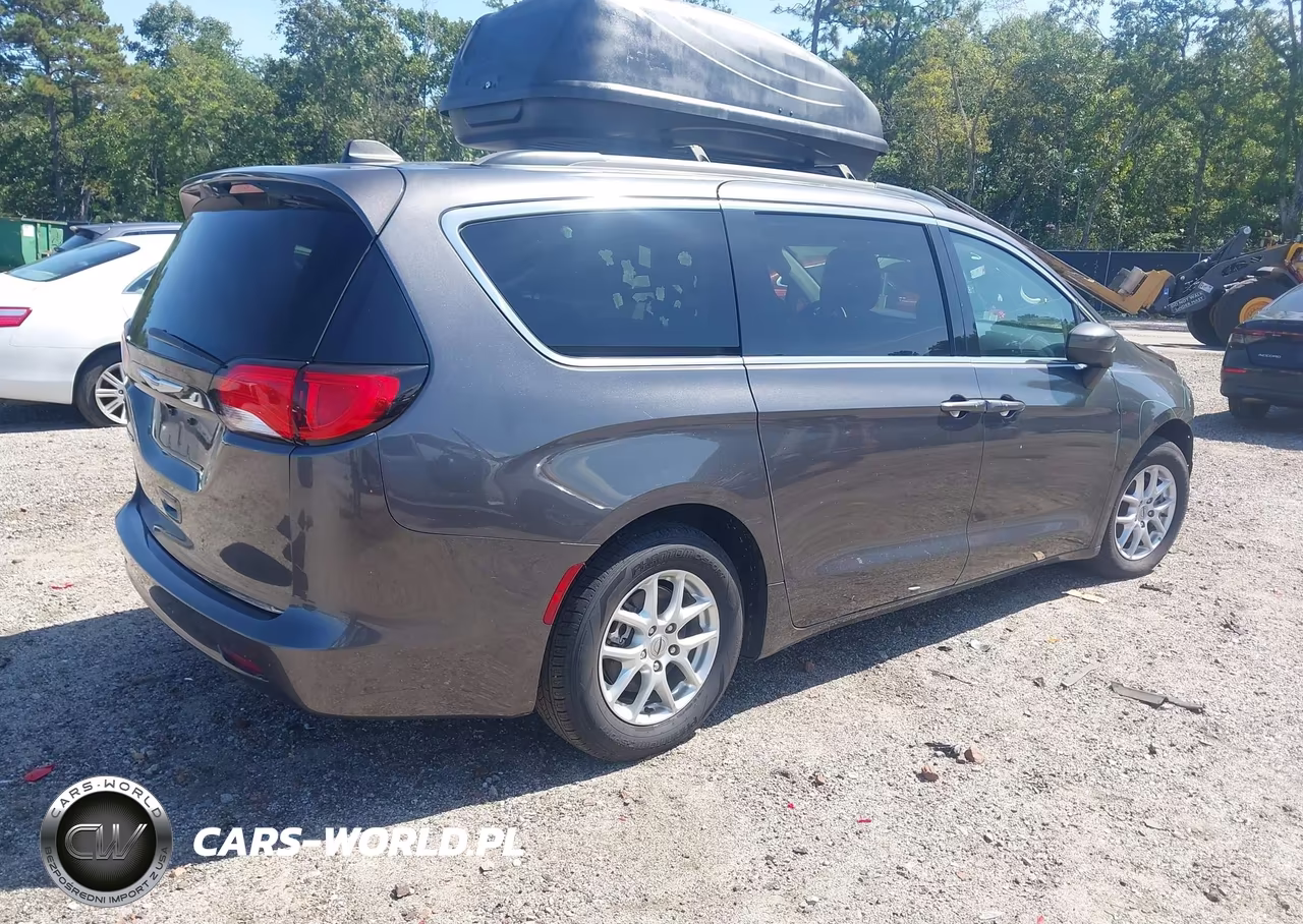 2021 Chrysler Voyager Lxi VIN:2C4RC1DG9MR515280 - 4