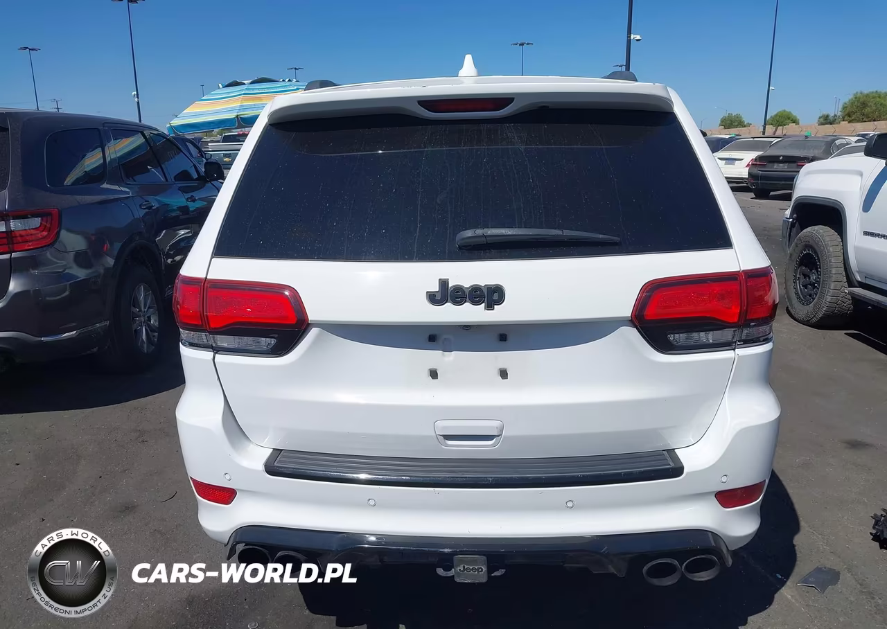2018 Jeep Grand Cherokee Trackhawk VIN:1C4RJFN95JC272395 - 16