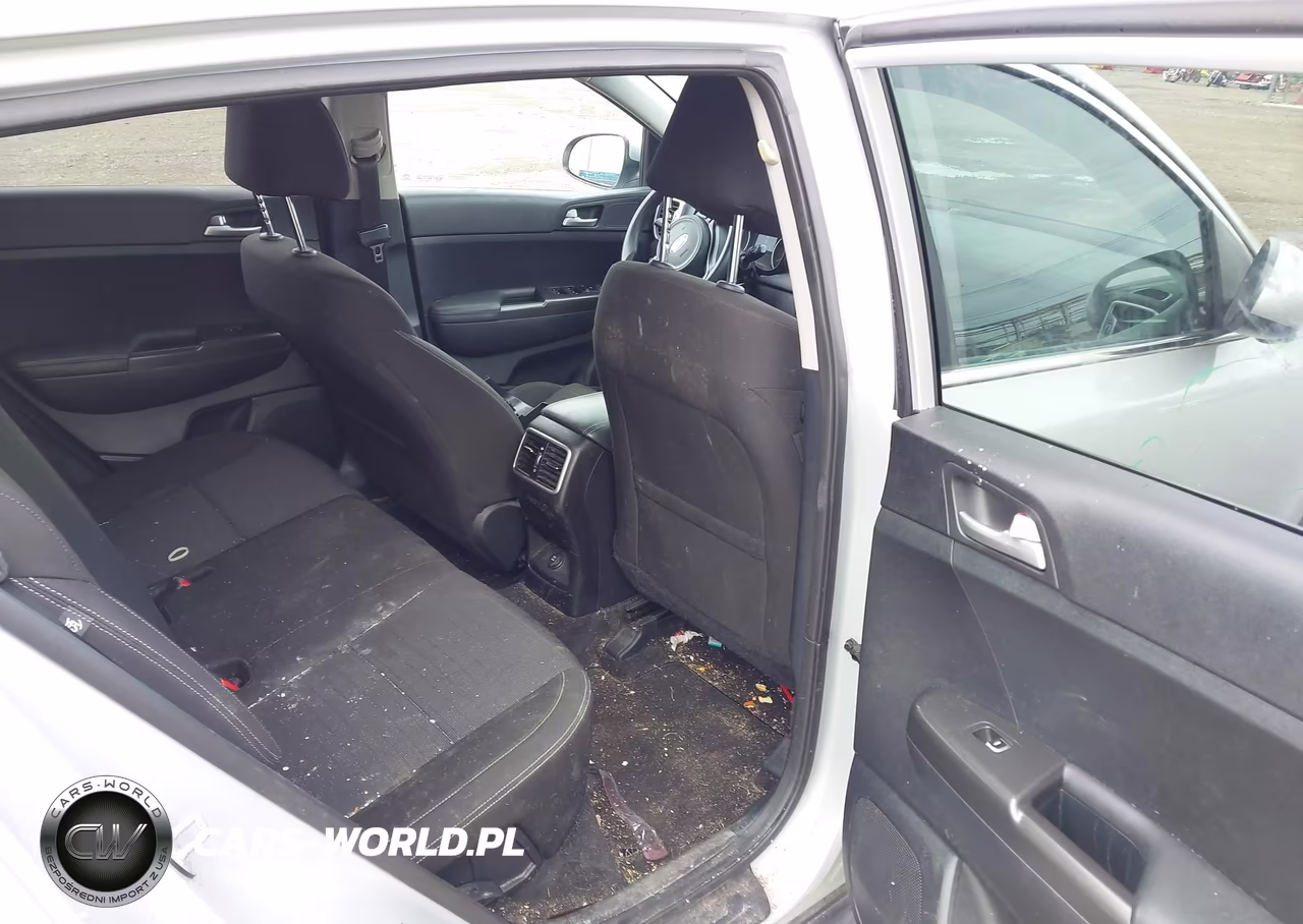 2018 Kia Sportage Lx VIN:KNDPM3AC6J7344809 - 8