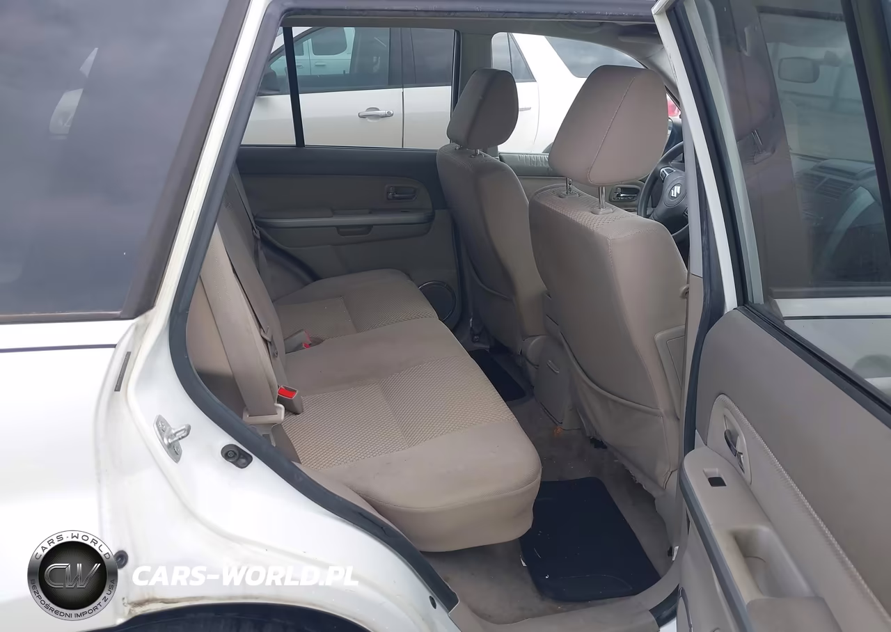 2012 Suzuki Grand Vitara Premium VIN:JS3TE0D22C4100576 - 8