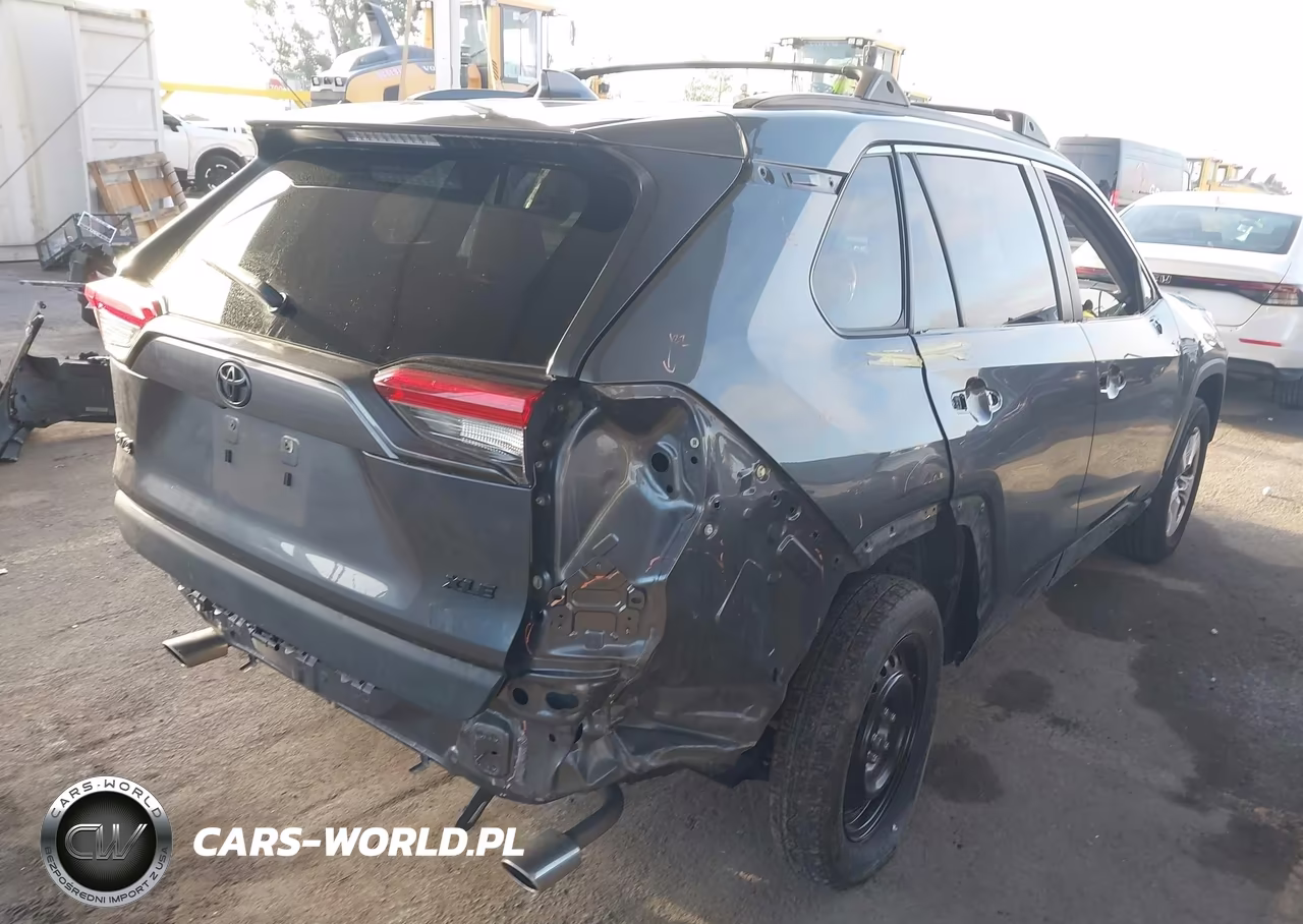 2019 Toyota Rav4 Xle VIN:JTMW1RFV1KD504082 - 4