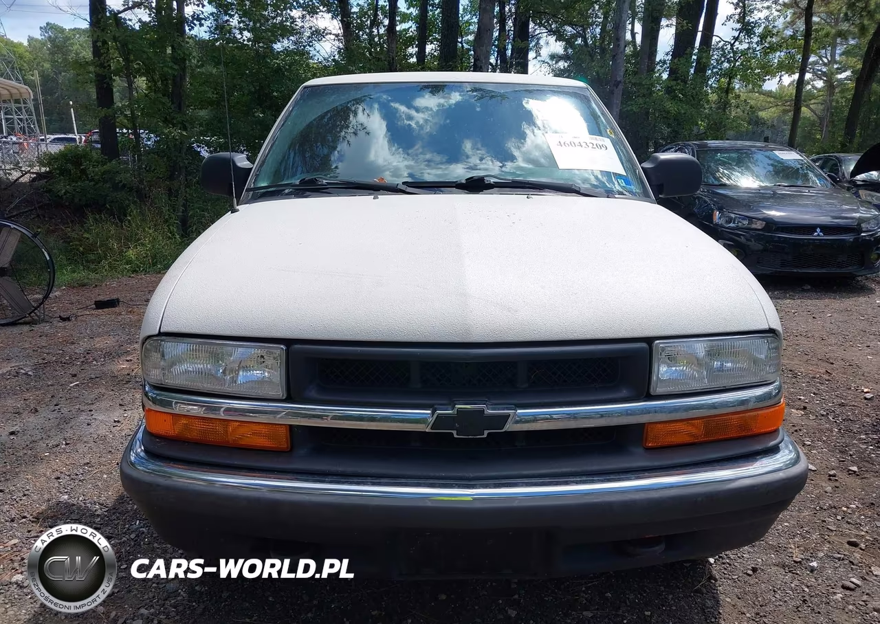 2003 Chevrolet S Truck S10 VIN:1GCDT13X33K179831 - 12