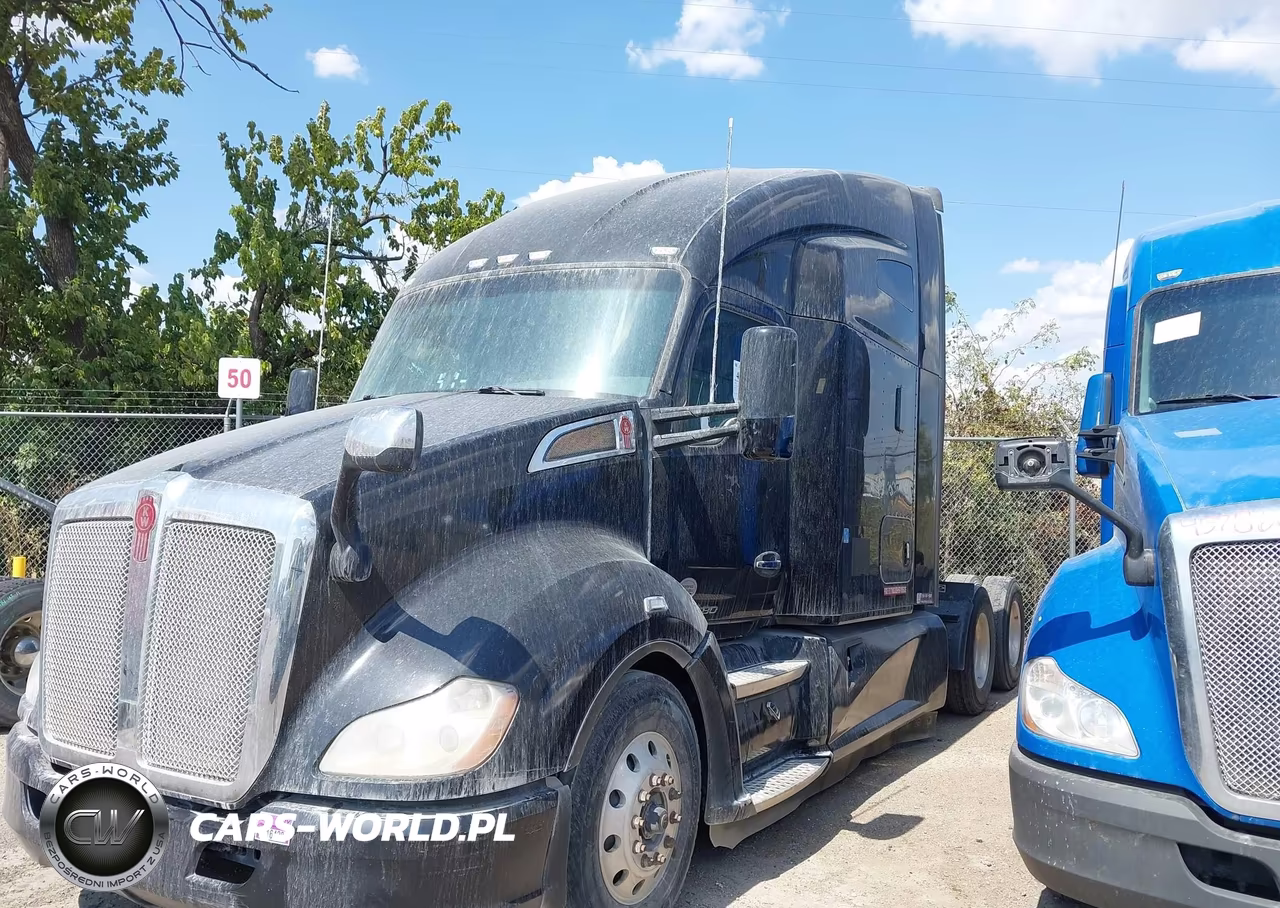 2018 Kenworth T680 VIN:1XKYDP9XXJJ222089 - 12