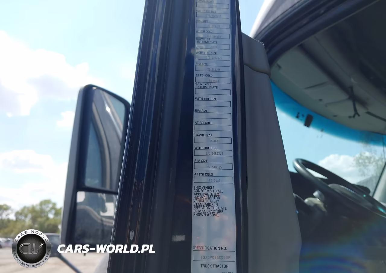 2018 Kenworth T680 VIN:1XKYDP9XXJJ222089 - 8