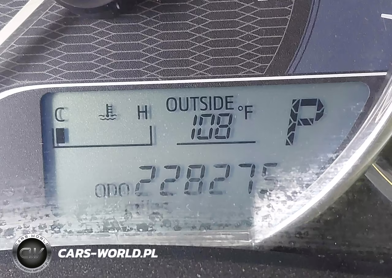 2014 Toyota Corolla Le VIN:2T1BURHE5EC083424 - 17