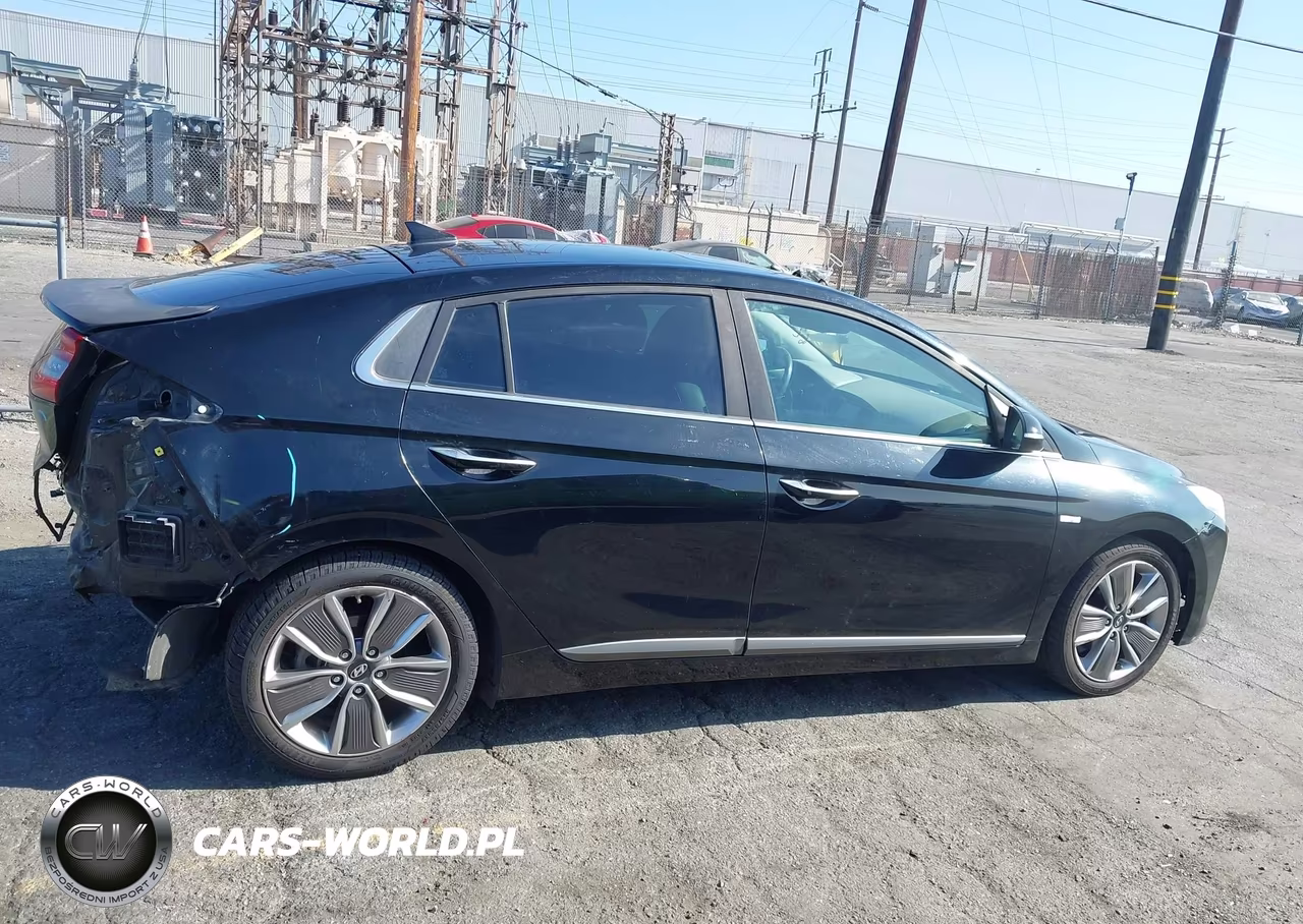 2017 Hyundai Ioniq Hybrid Limited VIN:KMHC85LC3HU021059 - 14