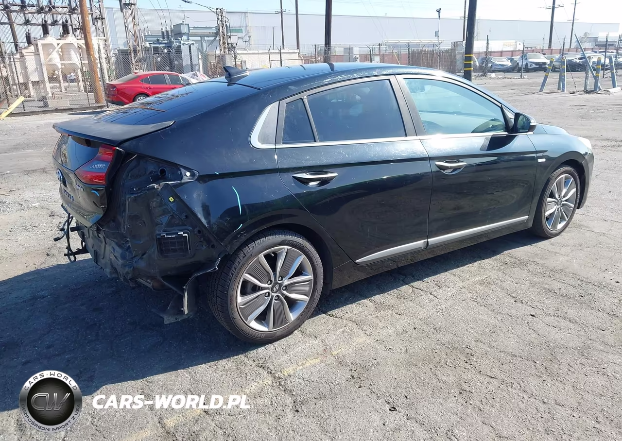 2017 Hyundai Ioniq Hybrid Limited VIN:KMHC85LC3HU021059 - 4