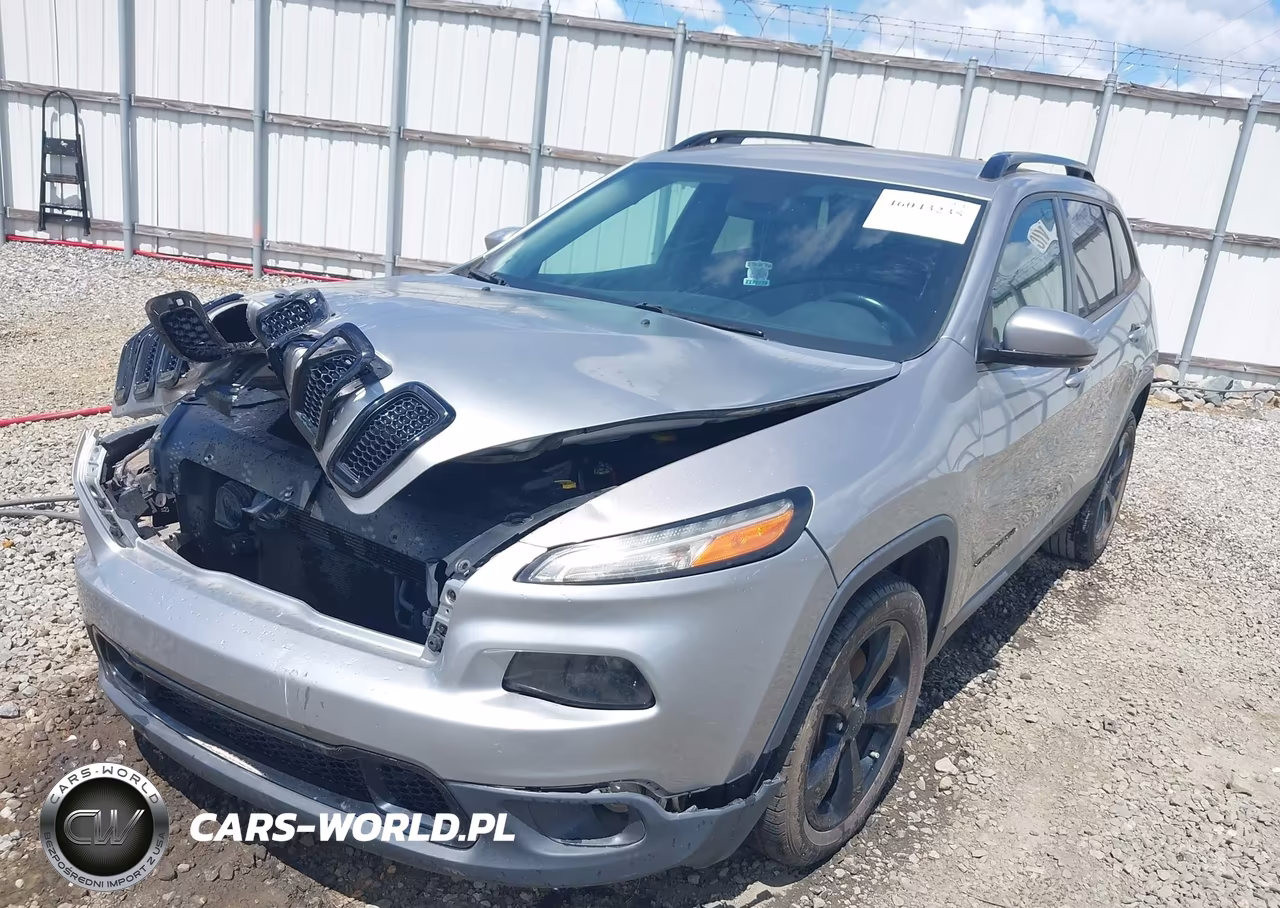 2016 Jeep Cherokee Altitude VIN:1C4PJLCB1GW222113 - 6
