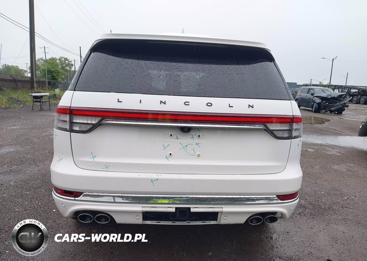 2023 Lincoln Aviator Black Label VIN:5LM5J9XC5PGL13532 - 16