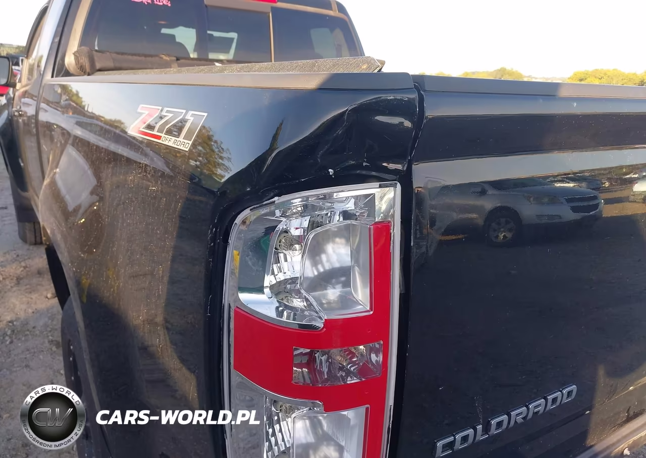 2016 Chevrolet Colorado Z71 VIN:1GCHTDE3XG1194464 - 17