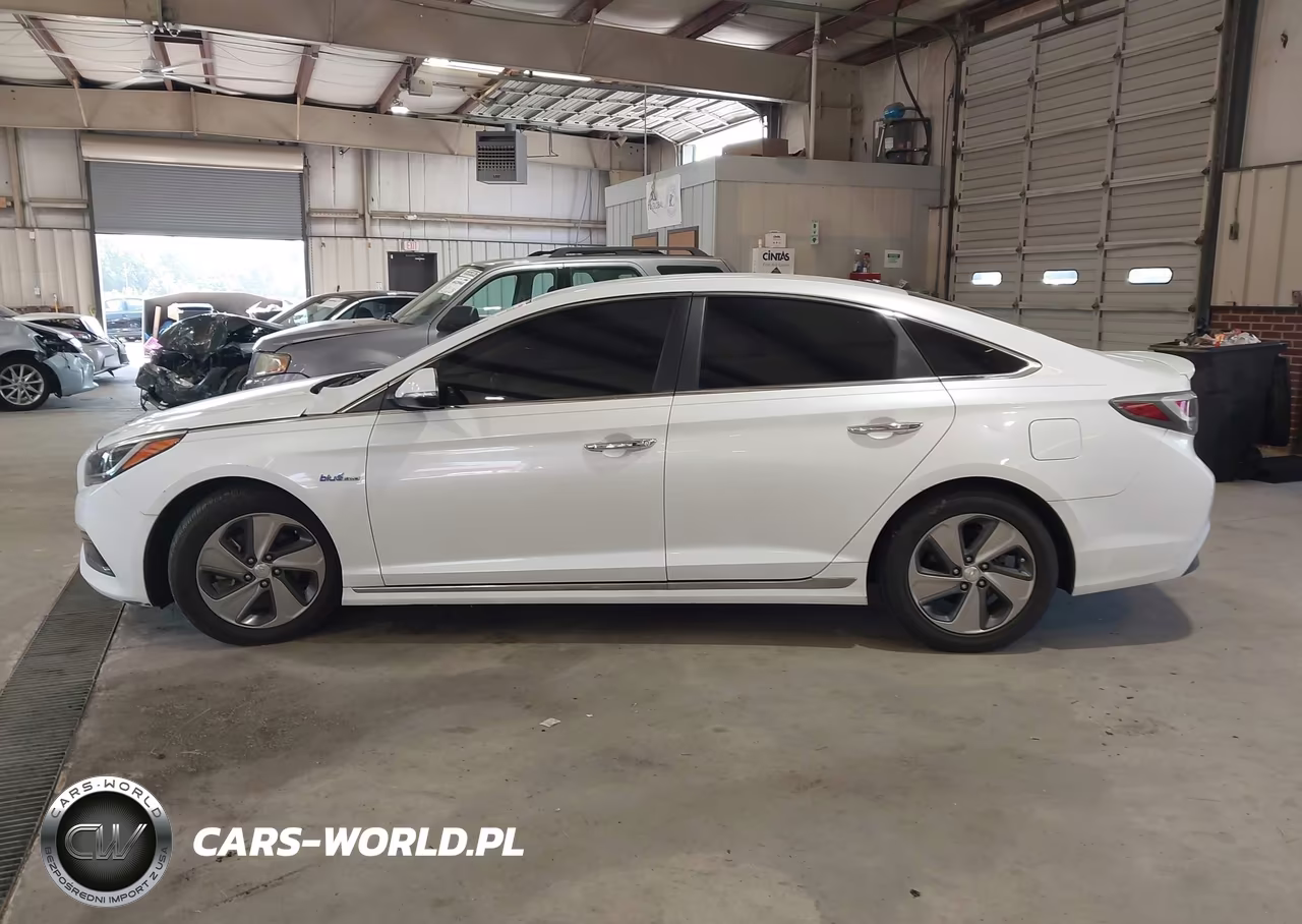2017 Hyundai Sonata Hybrid Limited VIN:KMHE34L33HA065470 - 14