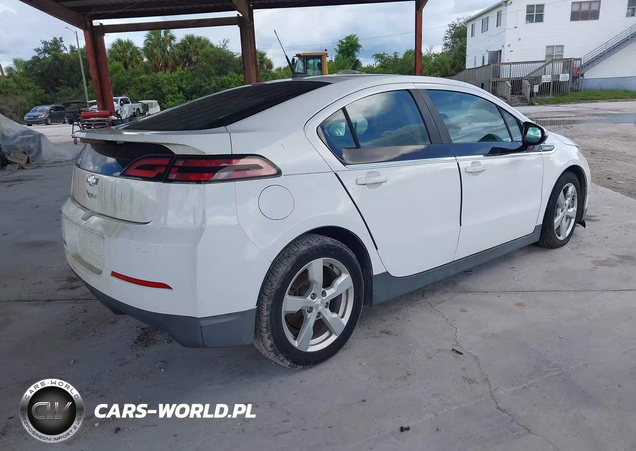 2013 Chevrolet Volt VIN:1G1RA6E47DU123062 - 4