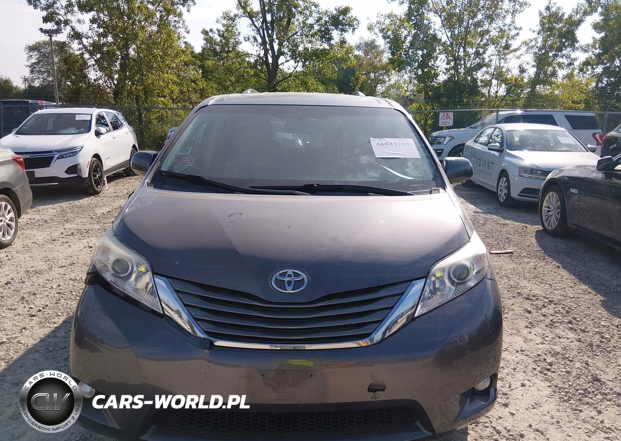 2014 Toyota Sienna Xle V6 8 Passenger VIN:5TDYK3DC1ES456709 - 12