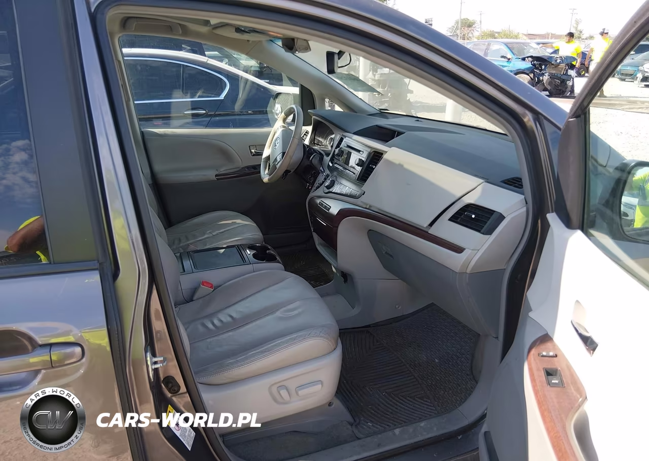 2014 Toyota Sienna Xle V6 8 Passenger VIN:5TDYK3DC1ES456709 - 5