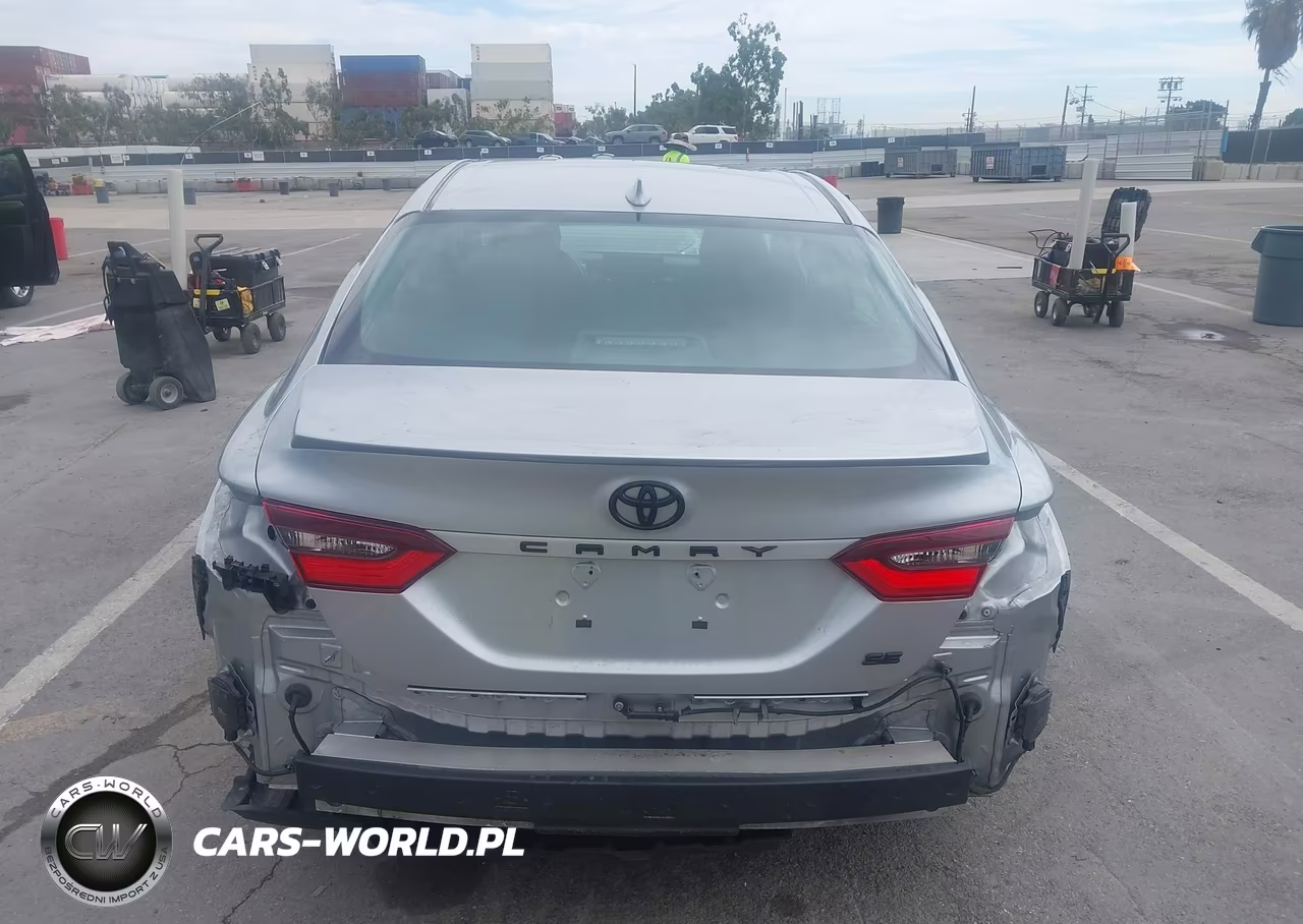 2022 Toyota Camry Se VIN:4T1T11AK8NU689801 - 17