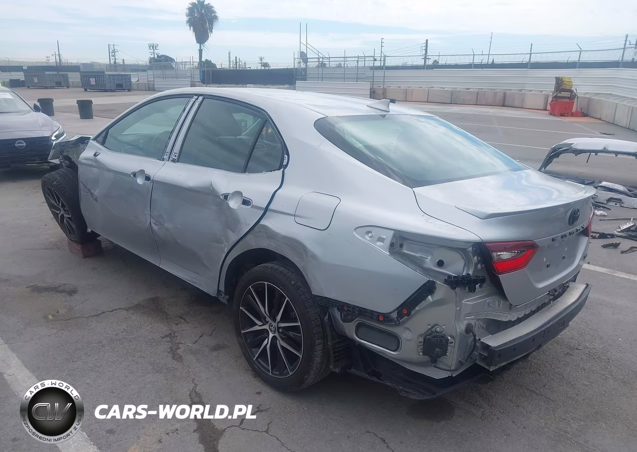 2022 Toyota Camry Se VIN:4T1T11AK8NU689801 - 3