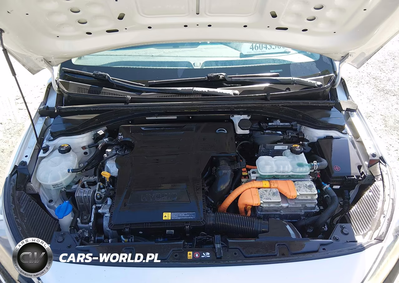 2018 Hyundai Ioniq Hybrid Blue VIN:KMHC65LC0JU099987 - 10