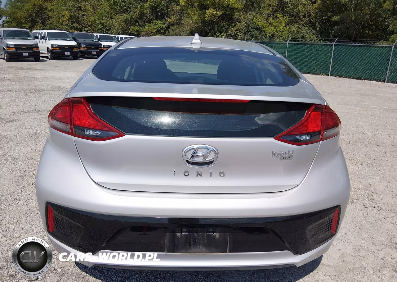 2018 Hyundai Ioniq Hybrid Blue VIN:KMHC65LC0JU099987 - 21