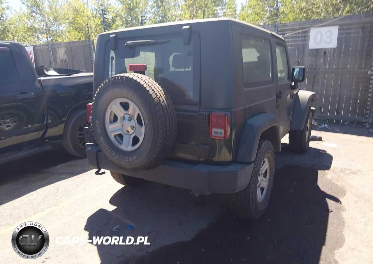 2010 Jeep Wrangler Sport VIN:1J4AA2D1XAL151809 - 4