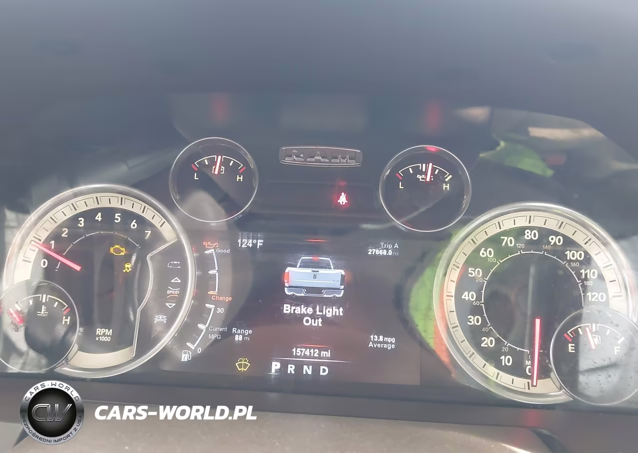 2015 Ram 1500 Laramie VIN:1C6RR7NT9FS684754 - 7