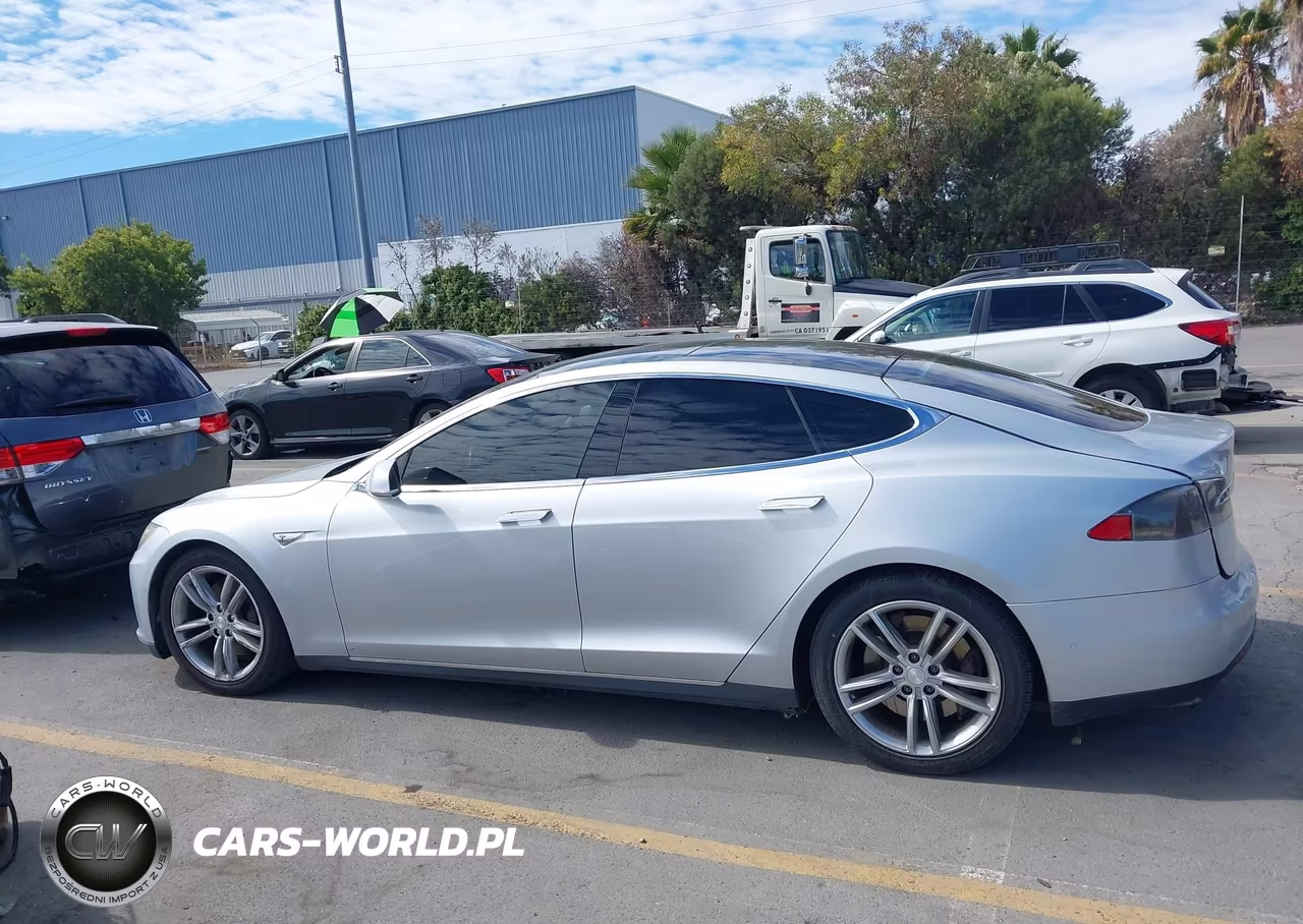 2016 Tesla Model S 60D-70D-75D-85D-90D VIN:5YJSA1E2XGF126352 - 14