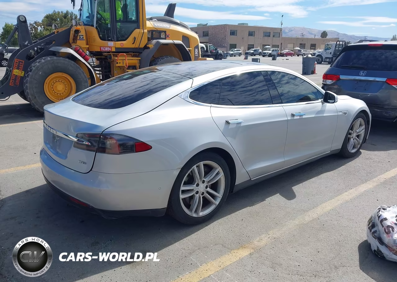 2016 Tesla Model S 60D-70D-75D-85D-90D VIN:5YJSA1E2XGF126352 - 4