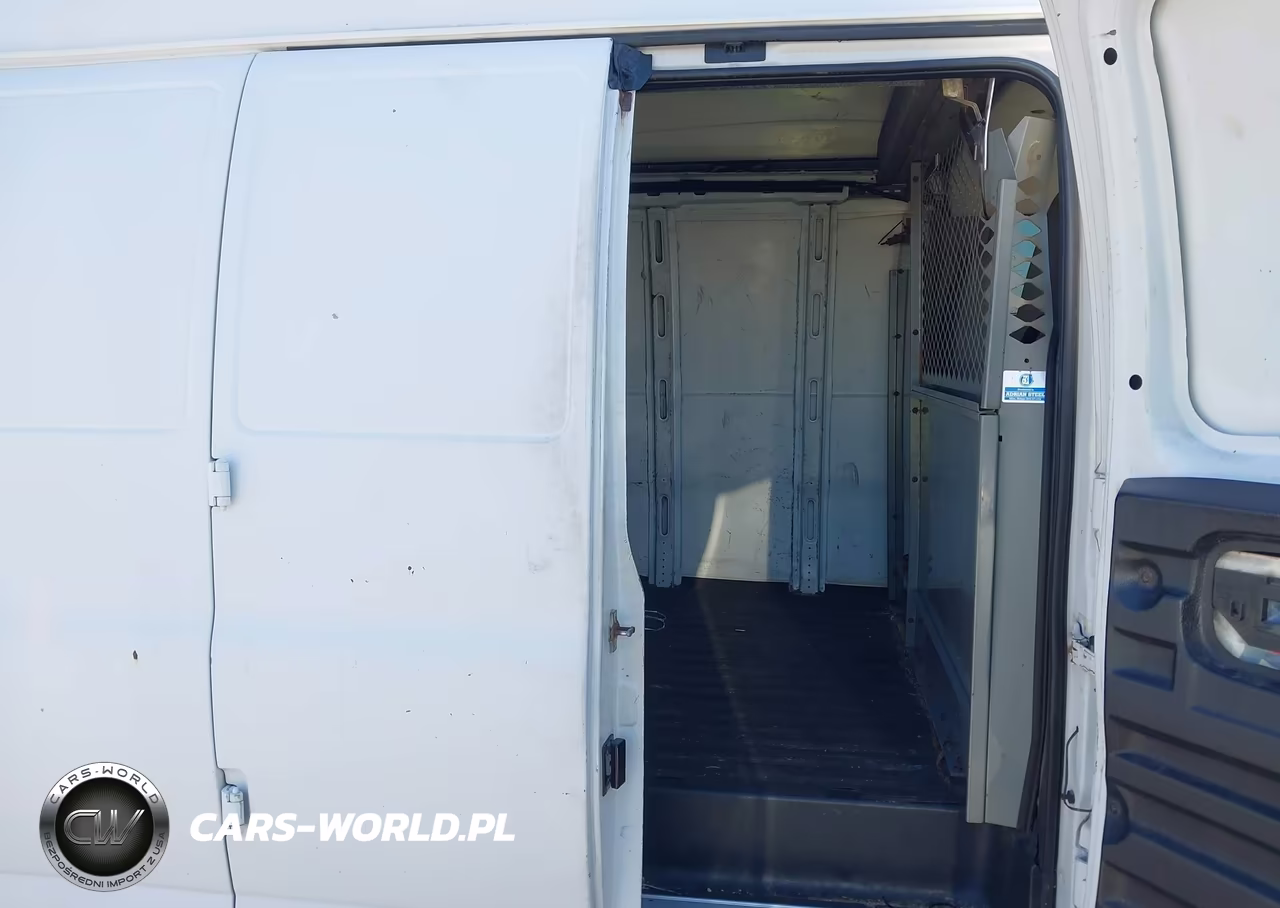 2007 Chevrolet Express Work Van VIN:1GCHG39U071223892 - 8