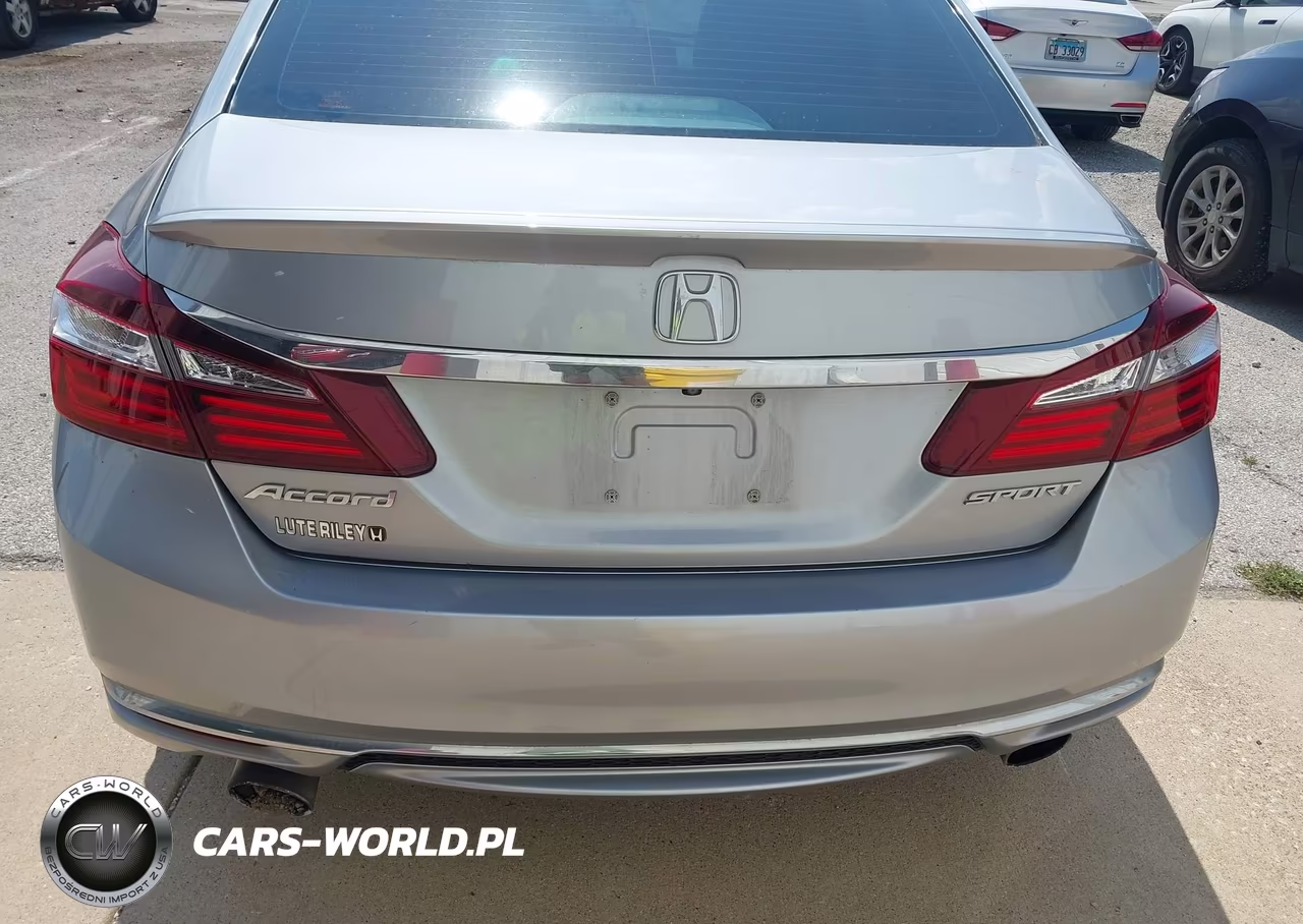 2017 Honda Accord Sport VIN:1HGCR2F58HA017377 - 16