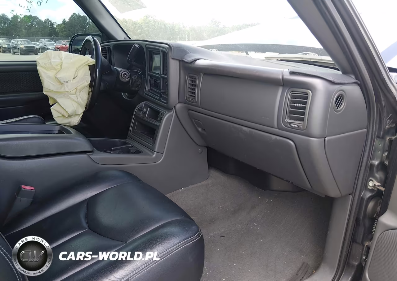 2004 Chevrolet Avalanche 1500 VIN:3GNEC12T24G100488 - 5