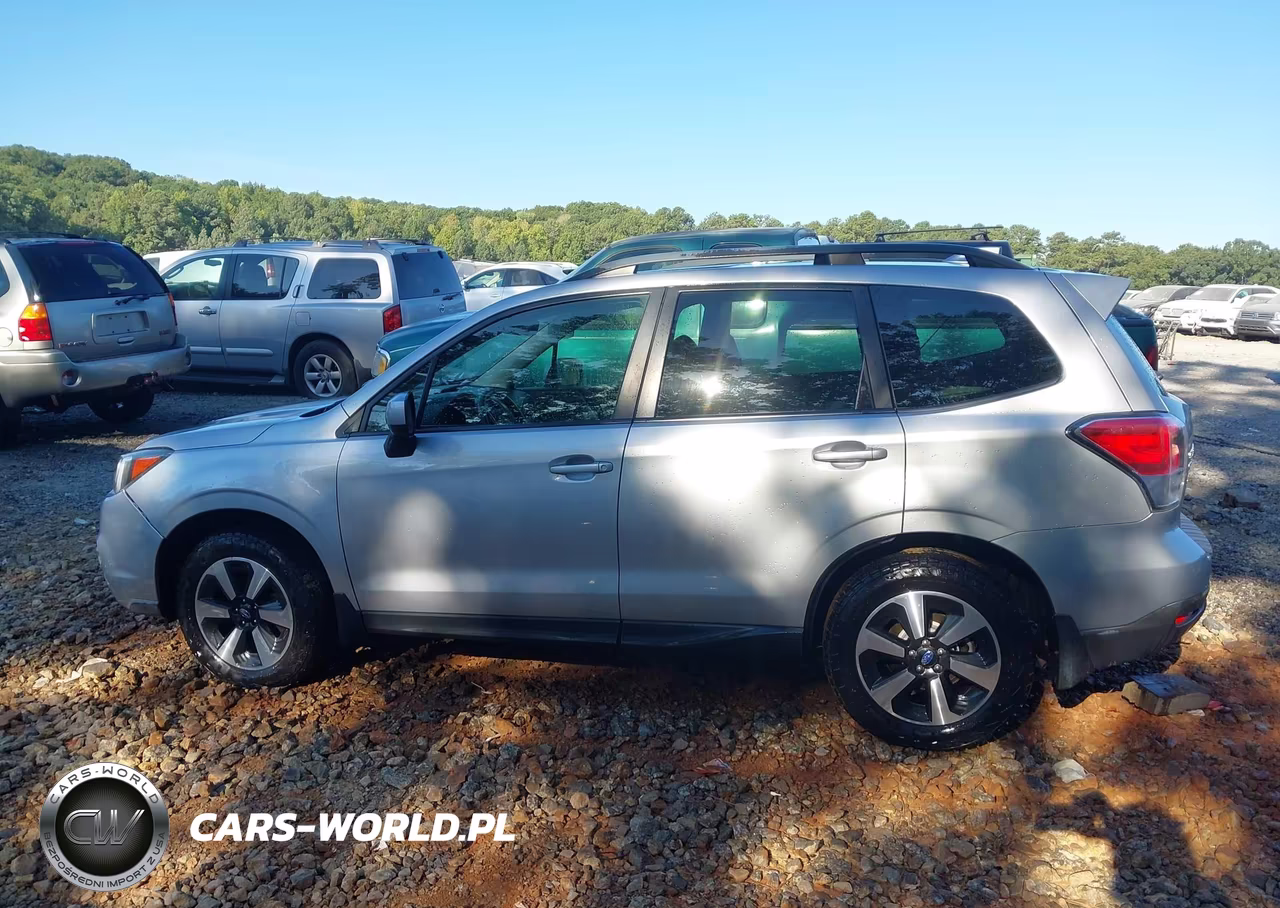 2018 Subaru Forester 2.5I Premium VIN:JF2SJAEC8JH516349 - 14