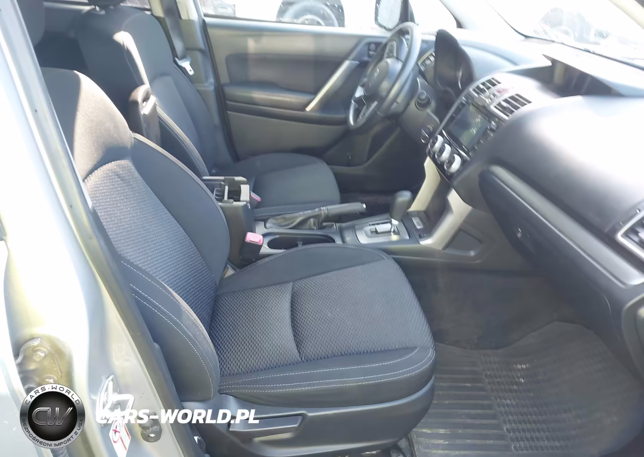 2018 Subaru Forester 2.5I Premium VIN:JF2SJAEC8JH516349 - 5
