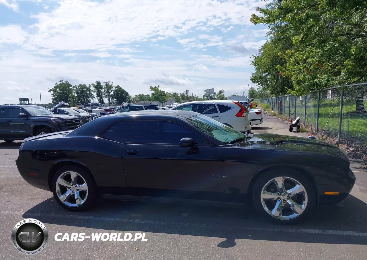 2013 Dodge Challenger Sxt Plus VIN:2C3CDYAG6DH500312 - 13