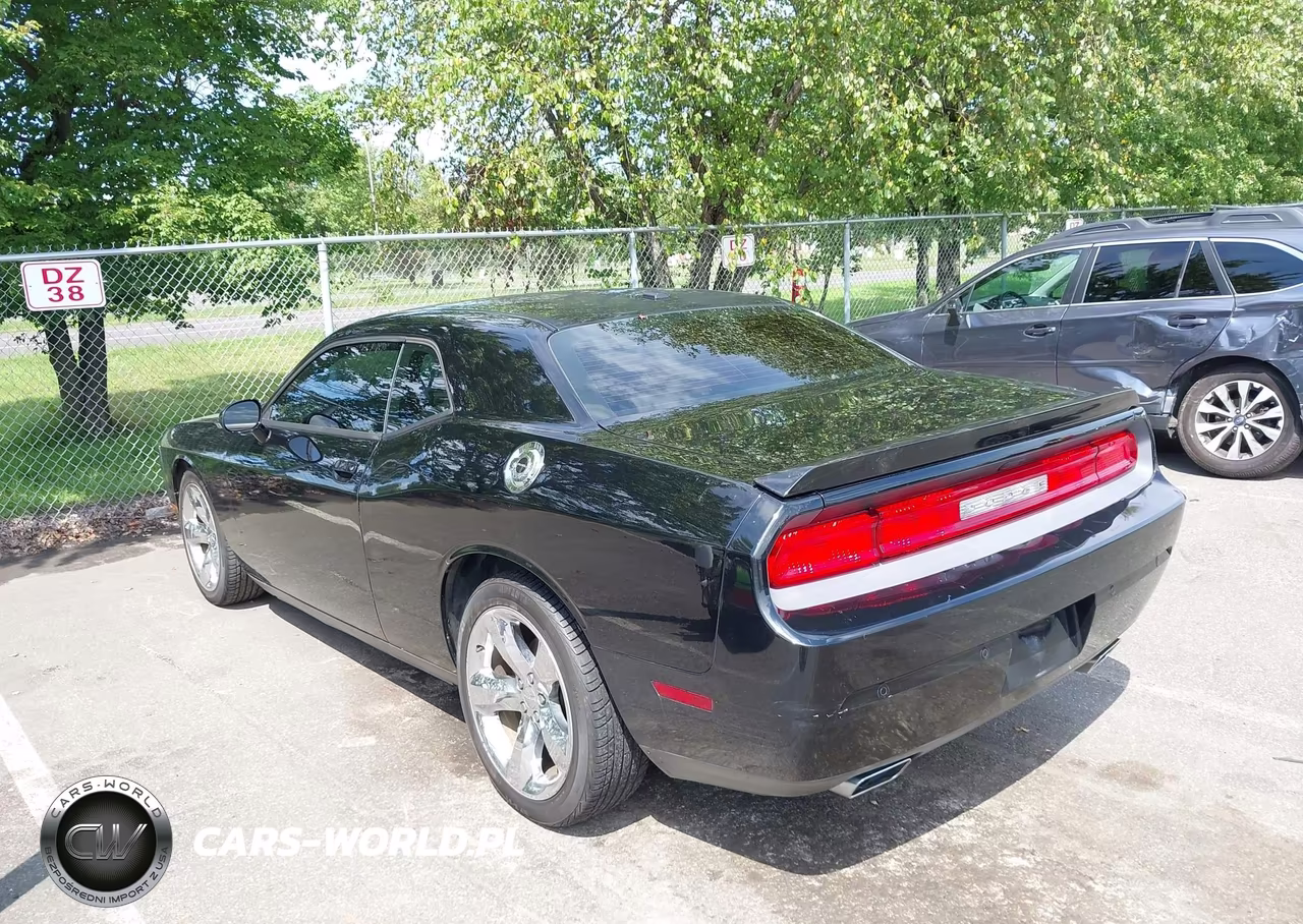2013 Dodge Challenger Sxt Plus VIN:2C3CDYAG6DH500312 - 3