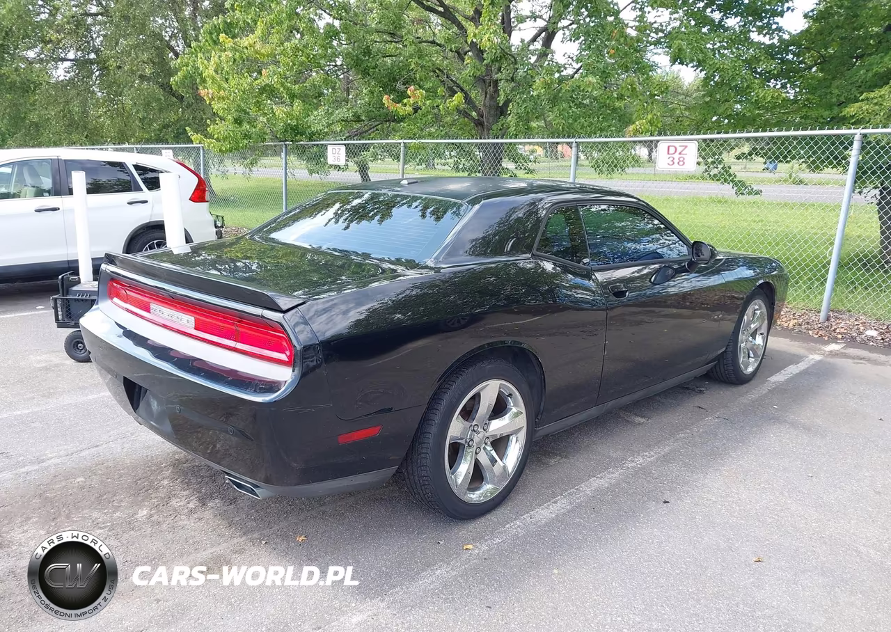 2013 Dodge Challenger Sxt Plus VIN:2C3CDYAG6DH500312 - 4