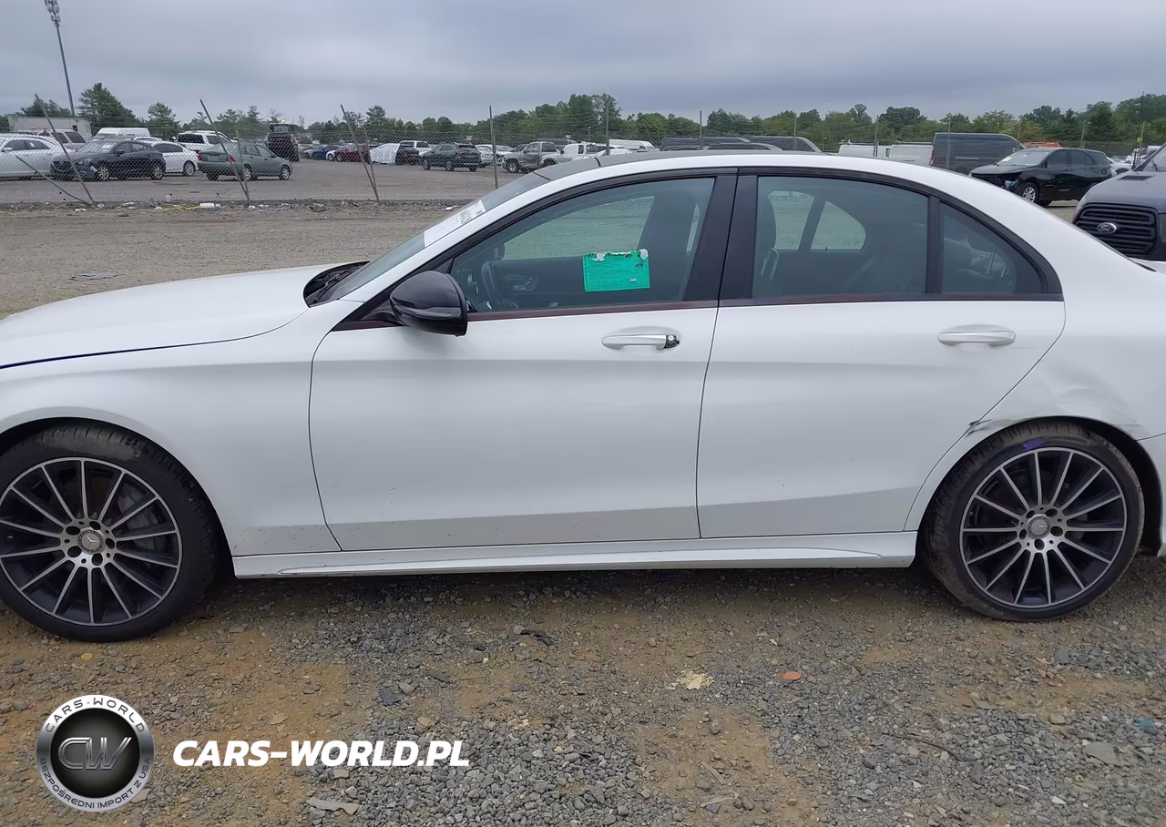 2016 Mercedes-Benz C 300 Sport 4Matic VIN:55SWF4KB5GU101978 - 15