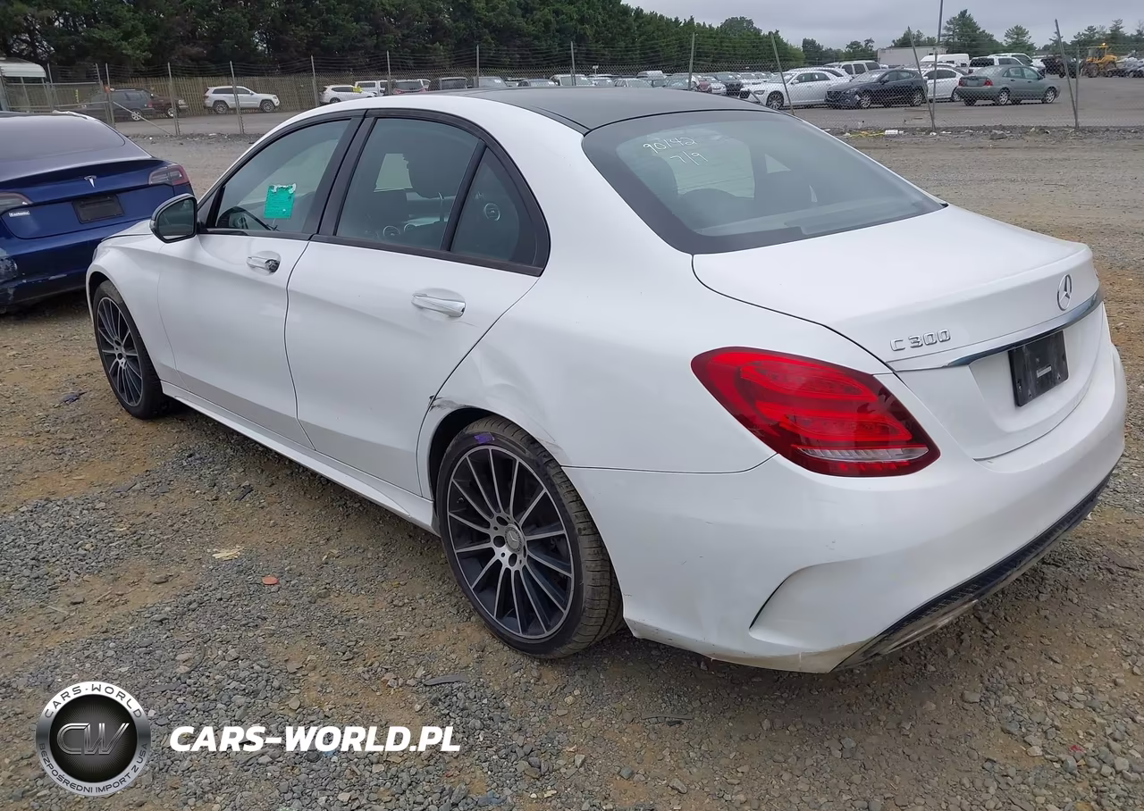 2016 Mercedes-Benz C 300 Sport 4Matic VIN:55SWF4KB5GU101978 - 3
