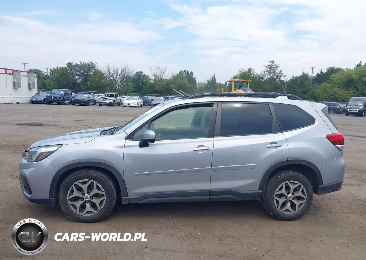 2021 Subaru Forester Premium VIN:JF2SKAJC9MH505755 - 14