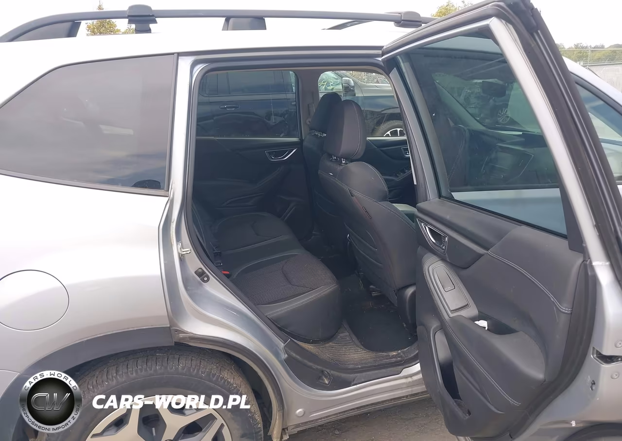 2021 Subaru Forester Premium VIN:JF2SKAJC9MH505755 - 8