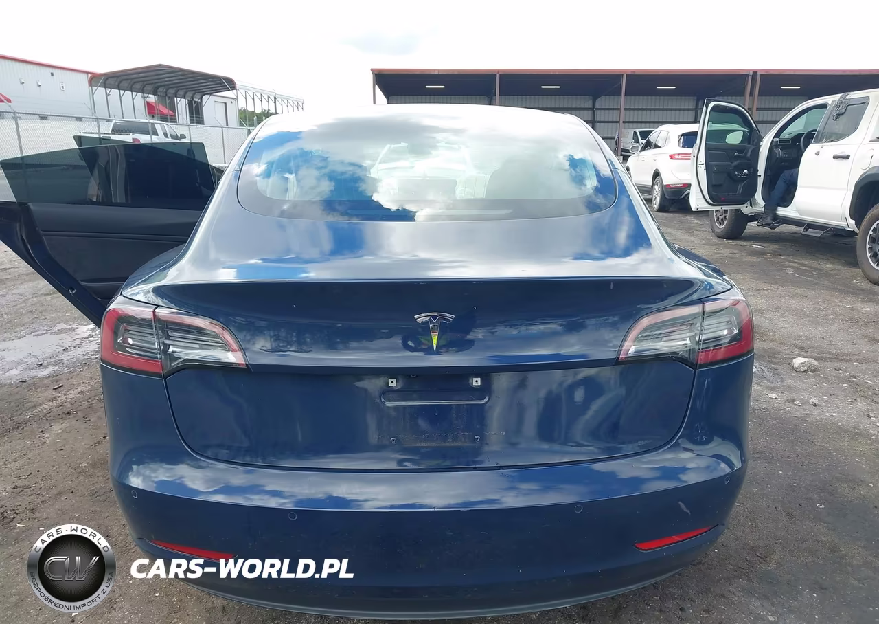 2018 Tesla Model 3 Long Range-Mid Range VIN:5YJ3E1EA3JF024902 - 15
