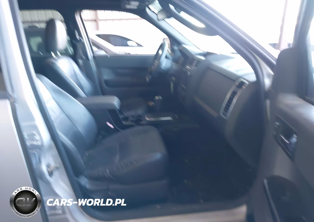 2011 Ford Escape Limited VIN:1FMCU0E77BKB12773 - 5