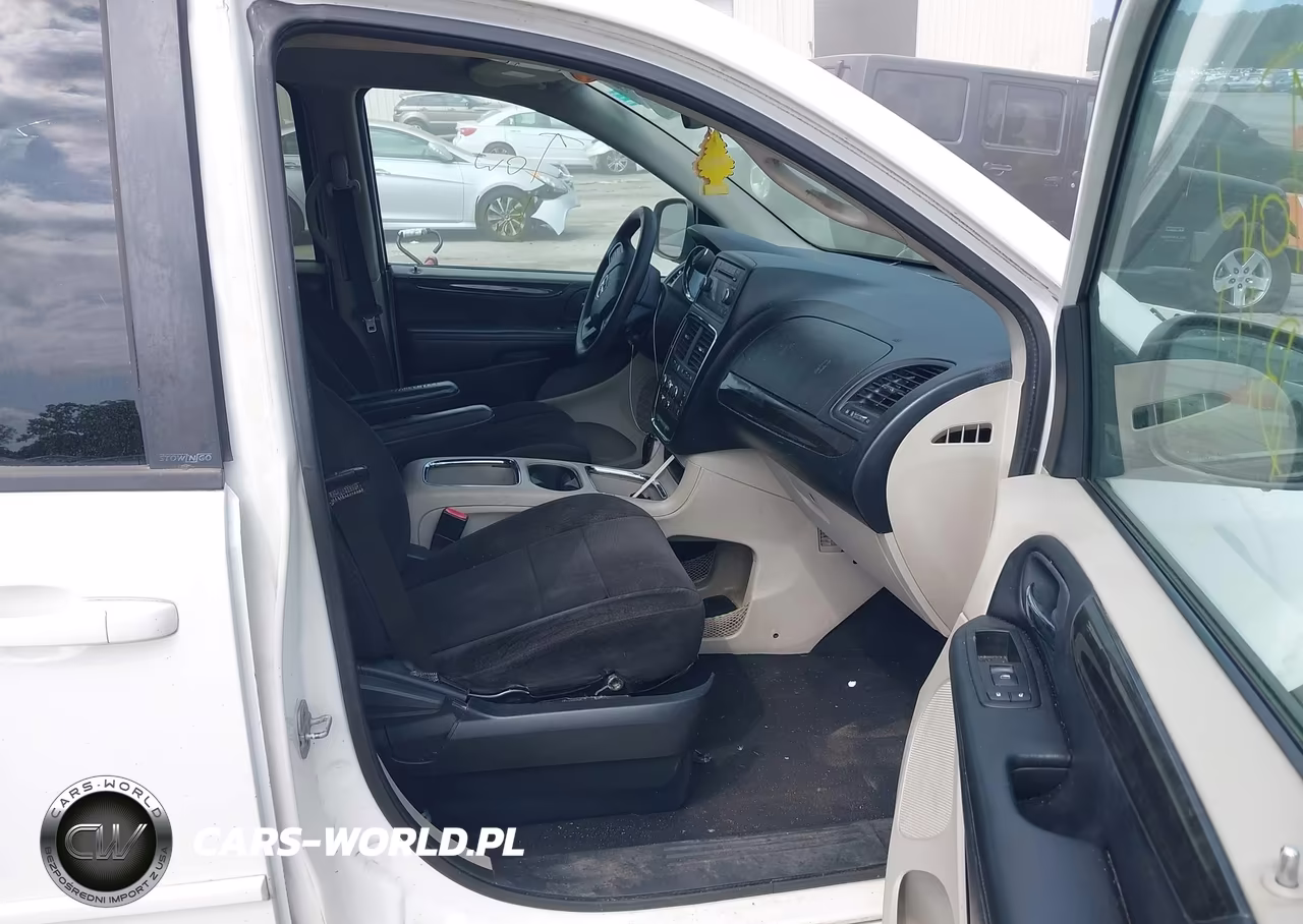 2012 Dodge Grand Caravan Sxt VIN:2C4RDGCG5CR353762 - 5