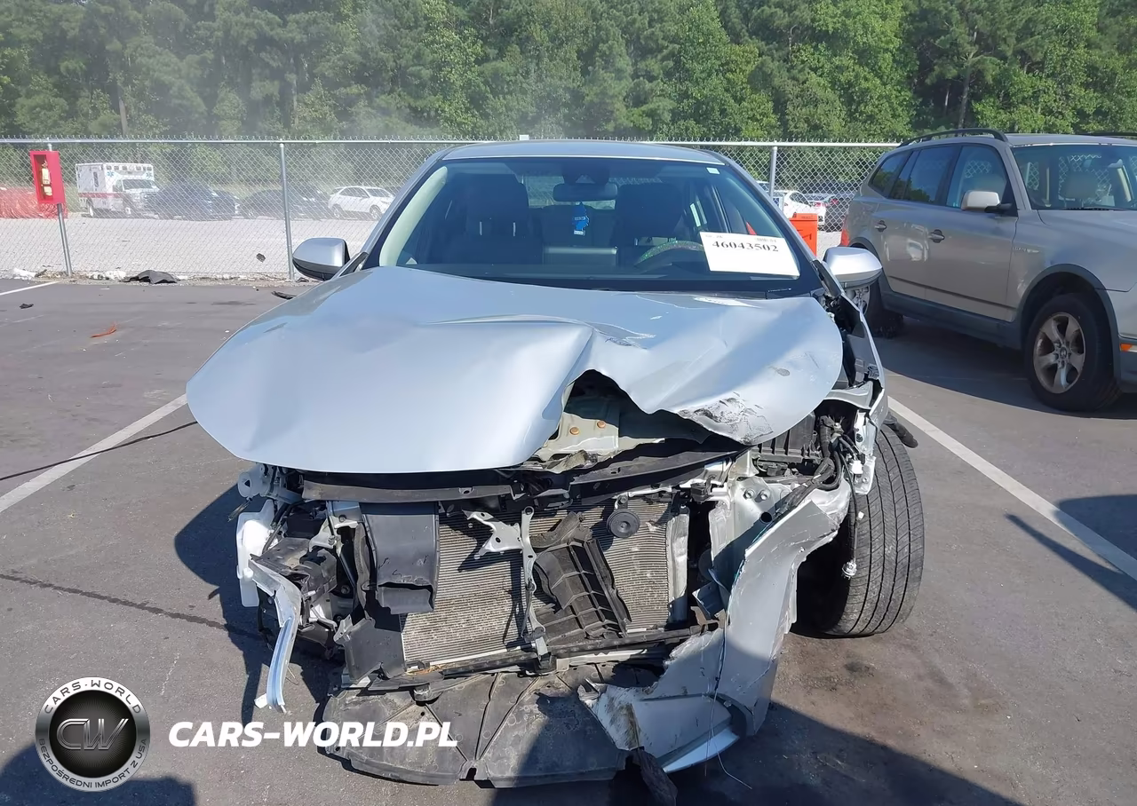 2022 Toyota Corolla Le VIN:JTDEPMAE8NJ230860 - 13