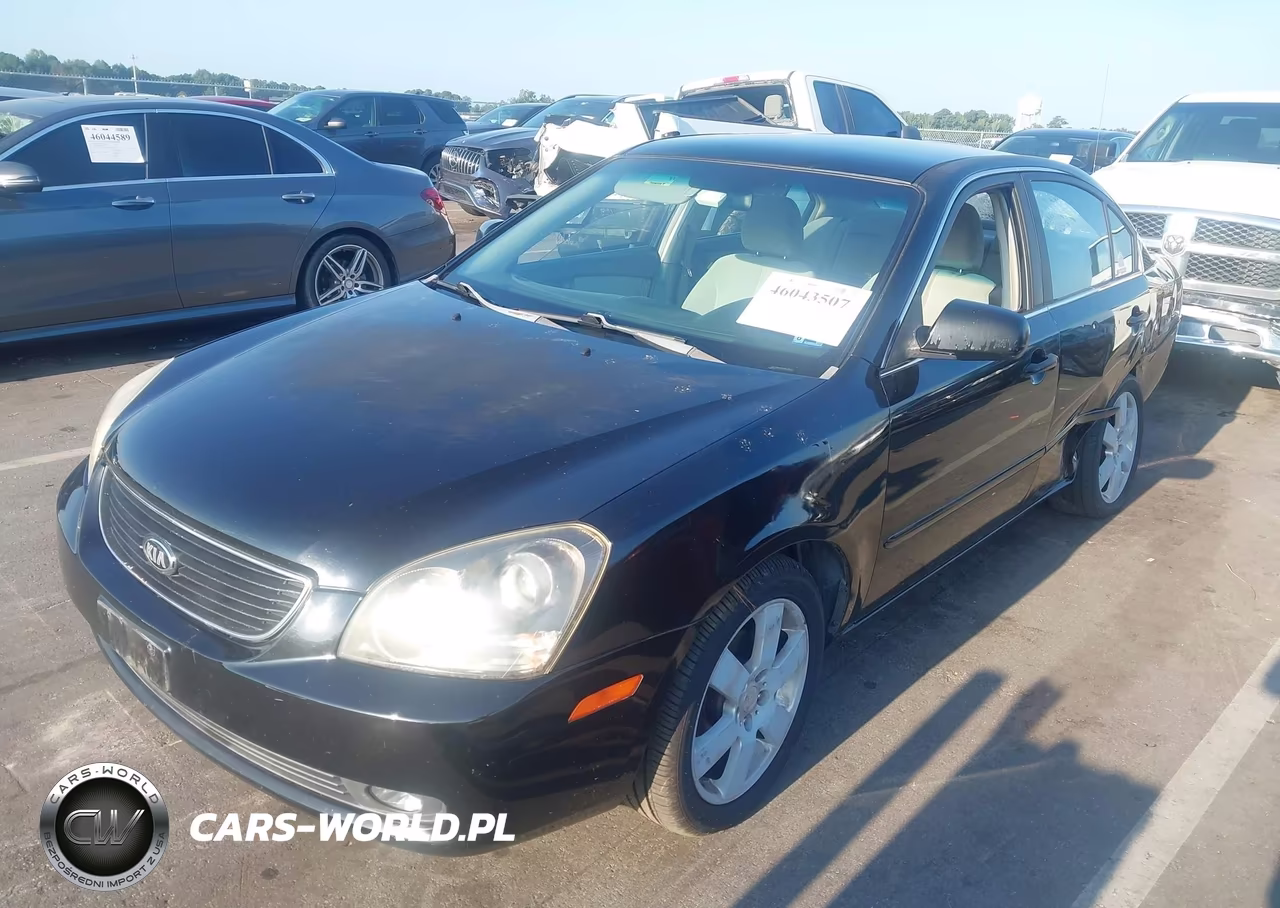 2008 Kia Optima Lx VIN:KNAGE123785239165 - 2