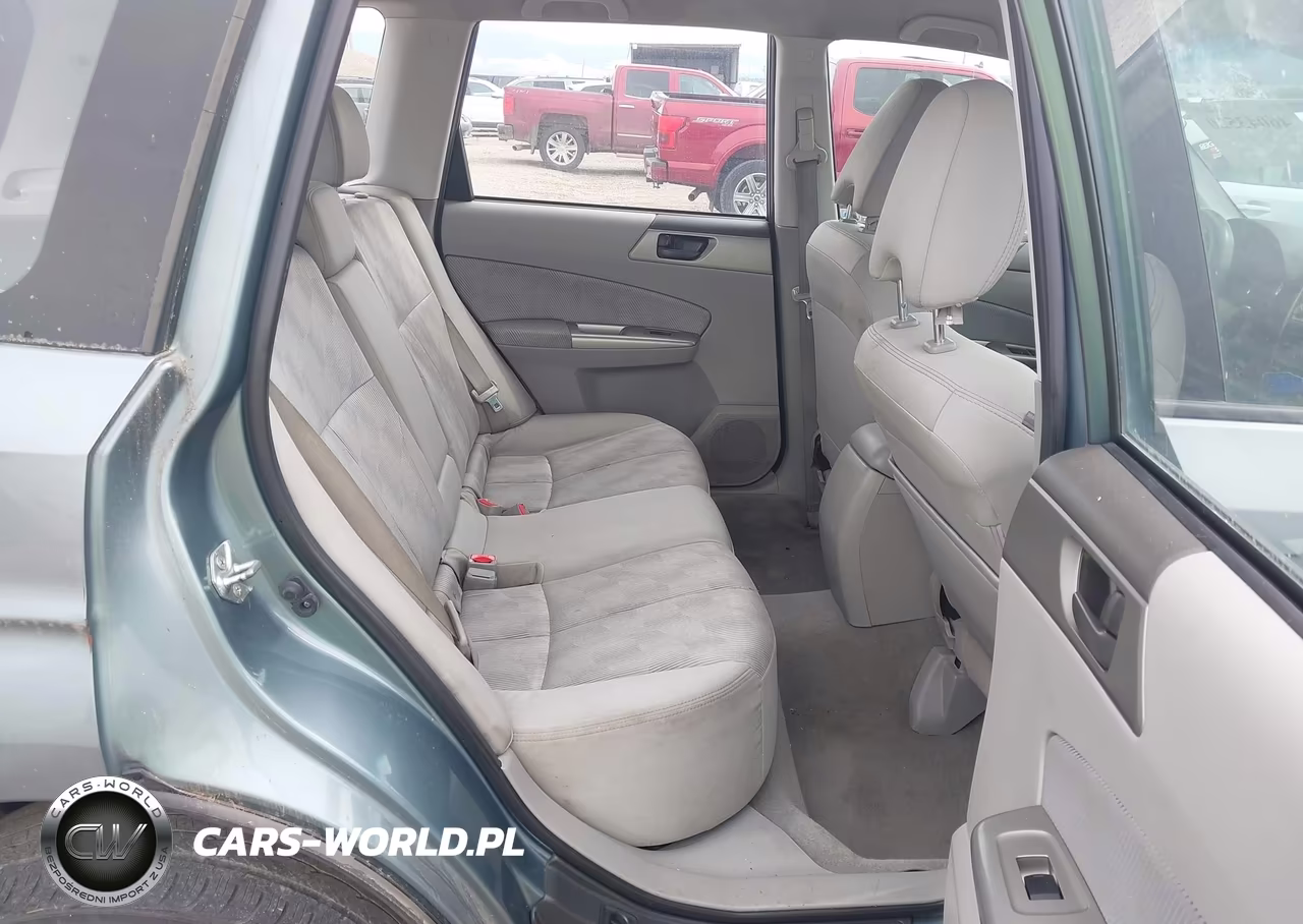 2010 Subaru Forester 2.5X VIN:JF2SH6AC9AG738385 - 8