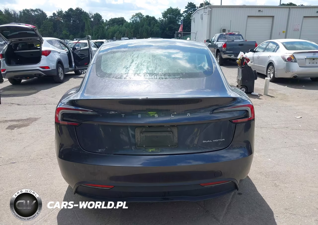 2024 Tesla Model 3 Long Range Dual Motor All-Wheel Drive VIN:5YJ3E1EB0RF818115 - 17