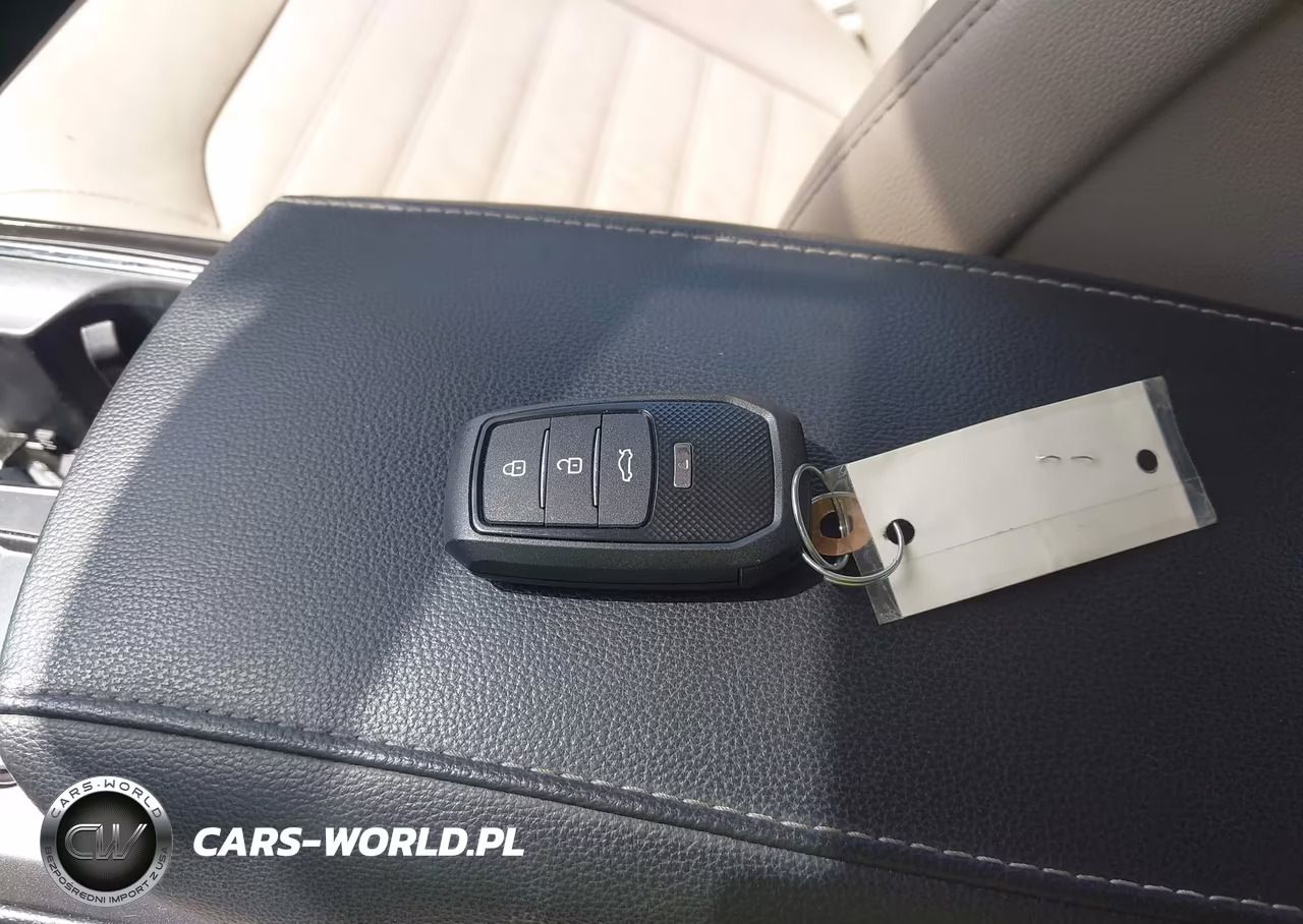 2018 Ford Fusion Se VIN:3FA6P0HD8JR240112 - 11